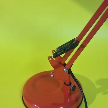 Classic Table Lamp - Image 5 of 5