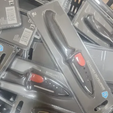 Self Sharpening Knife