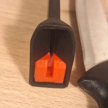Self Sharpening Knife