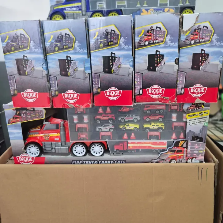 شاحنة سيارات للأطفال